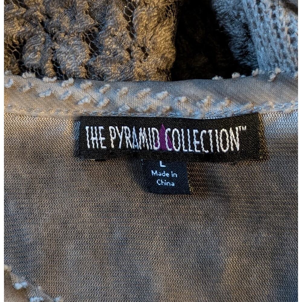 The Pyramid Collection Tunic Top Large Gray Lace Patchwork Boho Ruffled Flowy - Picture 10 of 12